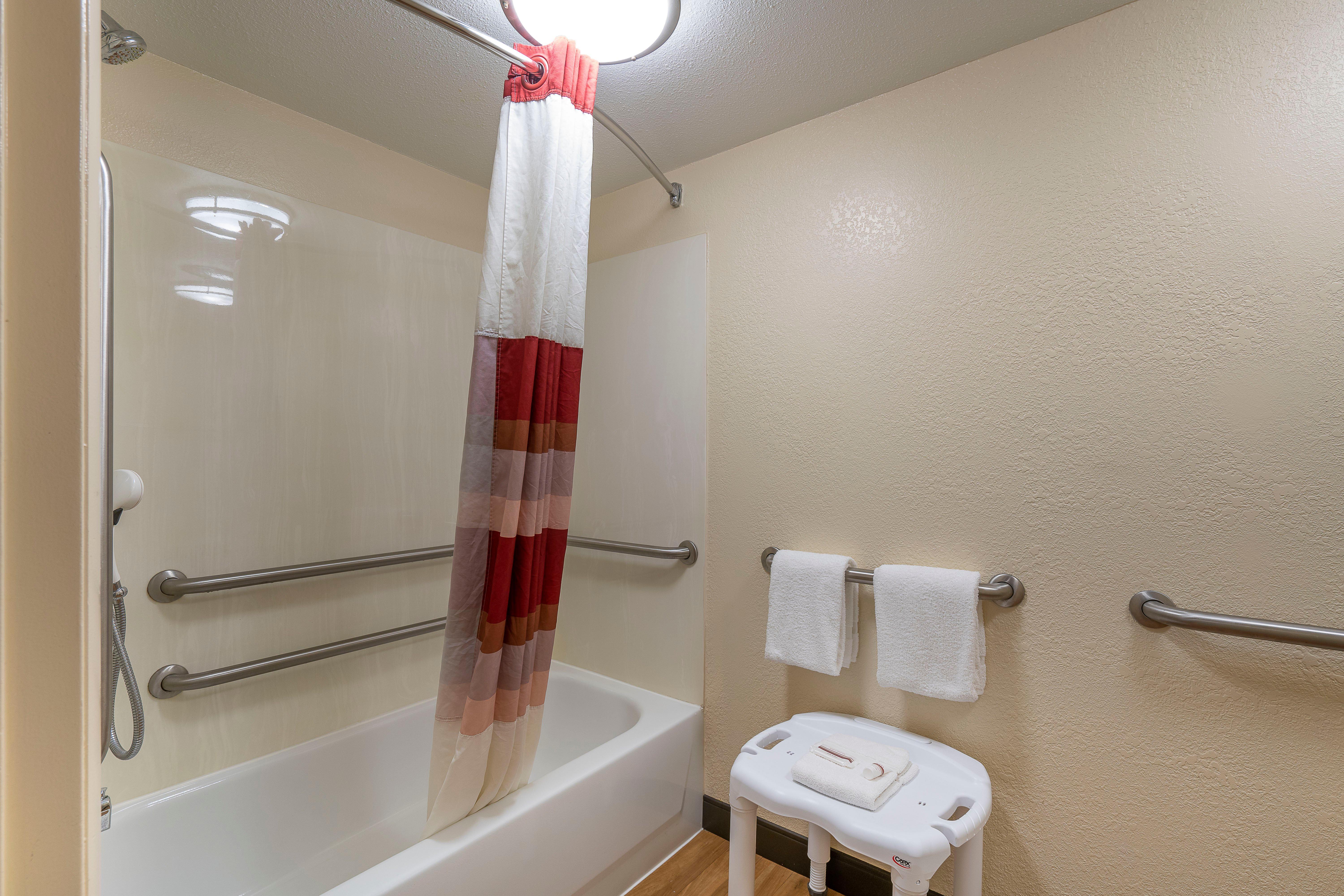 Red Roof Inn Cleveland - Independence Dış mekan fotoğraf