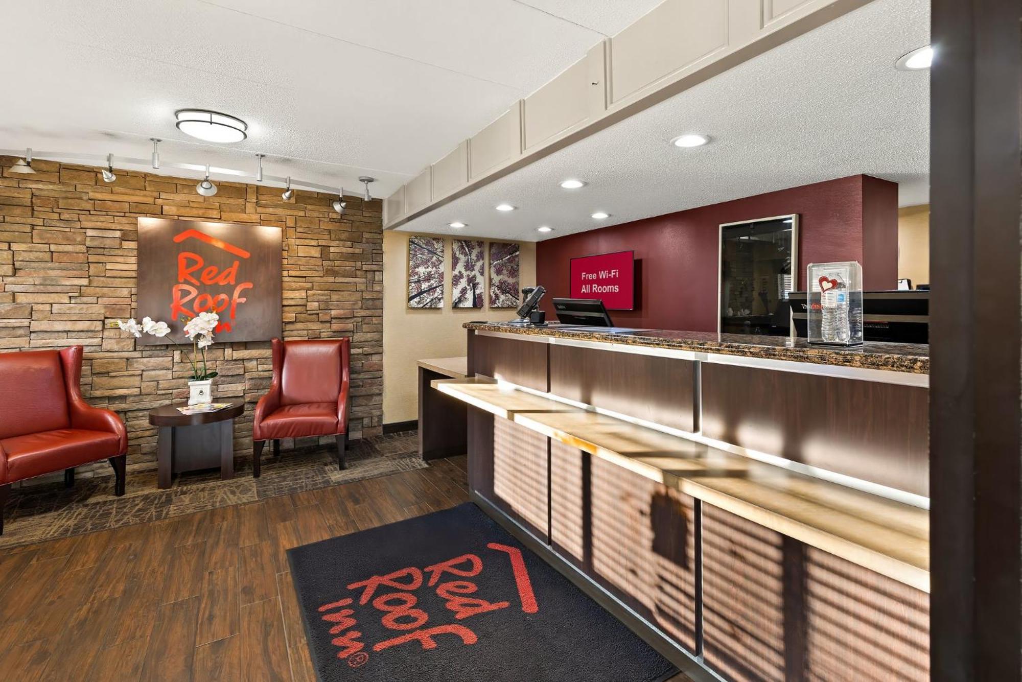 Red Roof Inn Cleveland - Independence Dış mekan fotoğraf