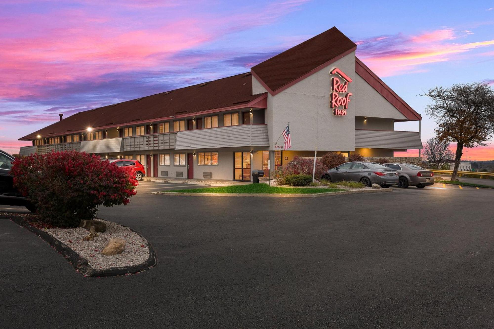 Red Roof Inn Cleveland - Independence Dış mekan fotoğraf