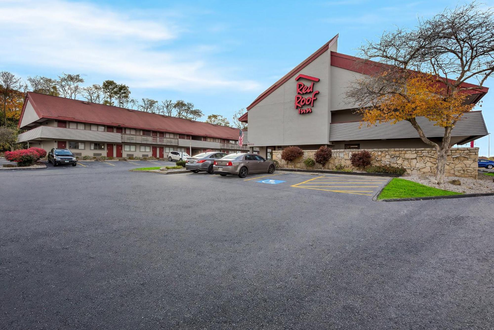 Red Roof Inn Cleveland - Independence Dış mekan fotoğraf