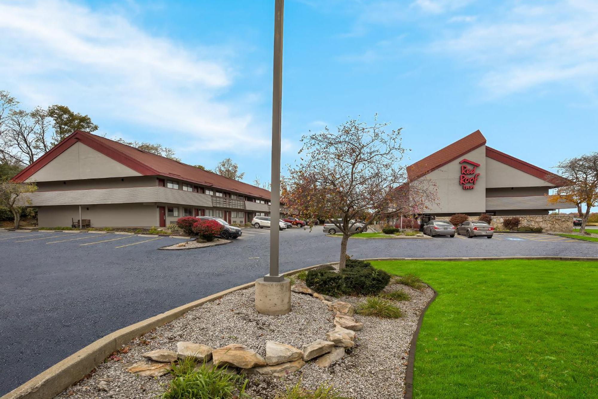 Red Roof Inn Cleveland - Independence Dış mekan fotoğraf