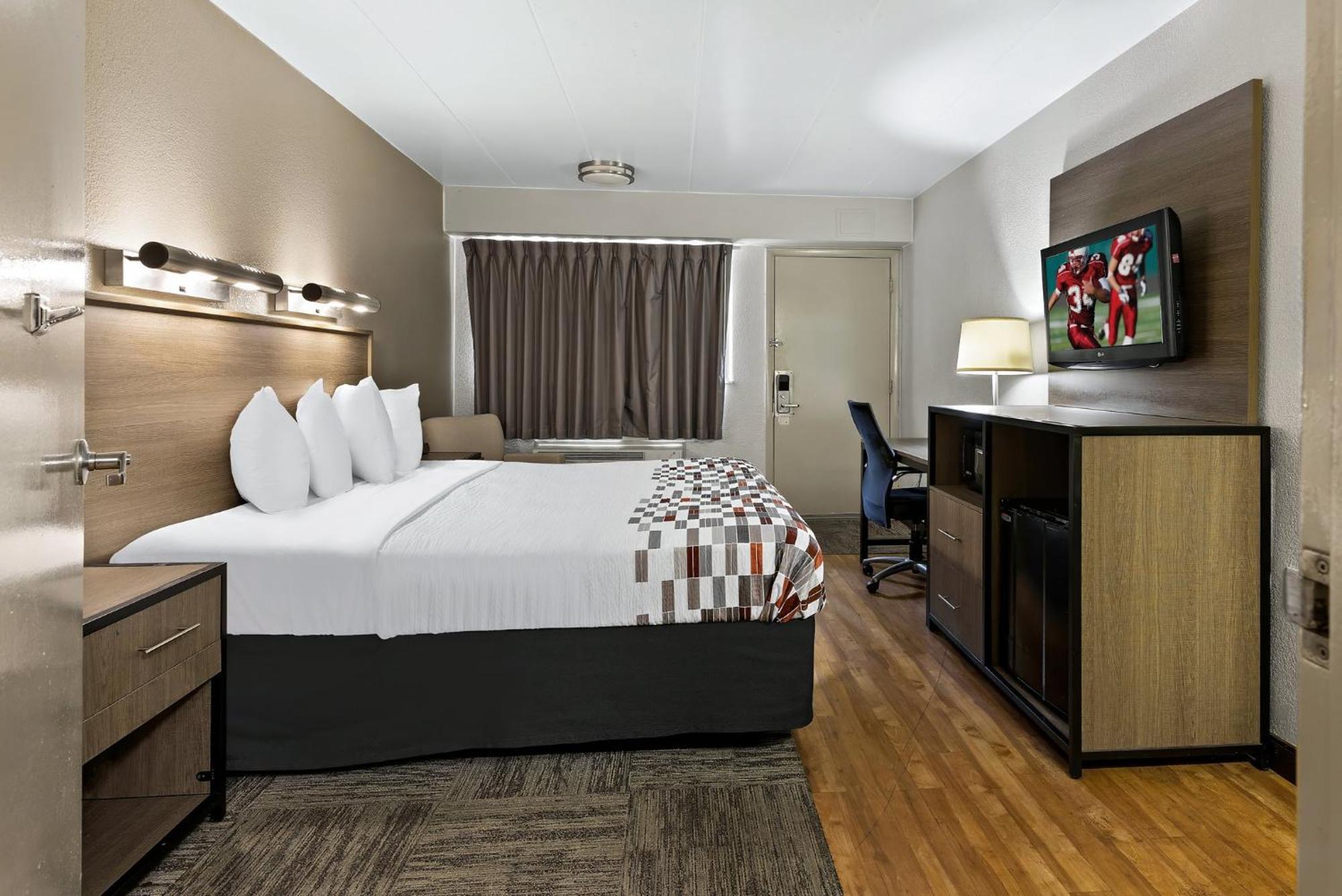 Red Roof Inn Cleveland - Independence Dış mekan fotoğraf